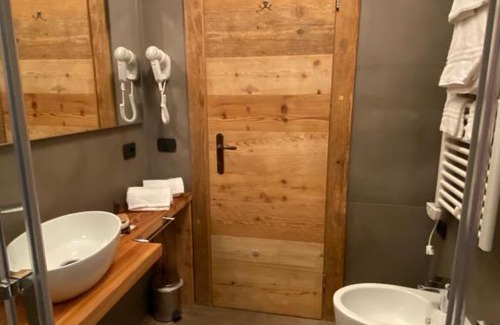 Domegge di Cadore Bed & Breakfast | Fra Rose e Mughi