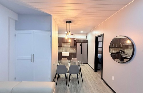 Roatan Apartment | FraDas Apartment @ Ludy's Village, Sandy Bay