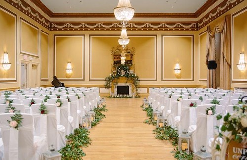 Downtown Charleston Hotel | Francis Marion Hotel