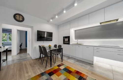 Nowe Miasto Apartment | Franciszkanska by Solarento