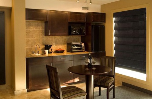Fort McMurray Hotel | Franklin Suite Hotel