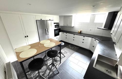 Tagene House | Fredholmsvillan kärra