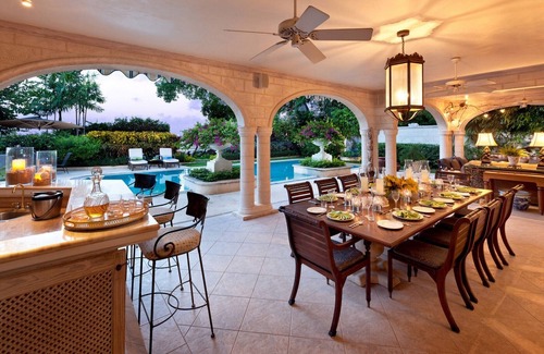 Gibbs Bay Villa | *FREE CAR* Luxury 4 Bedroom Beach Front Villa With Private Pool and Staff