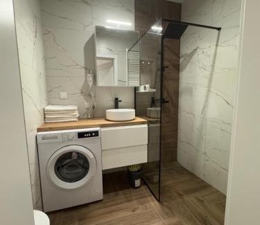 Rzeszow Apartment | Free Parking Kwiatkowskiego Suites City View Riverside FV