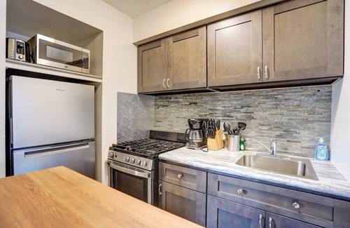 West Allis Apartment | Free Parking. Private Entrance. Close to Med Center