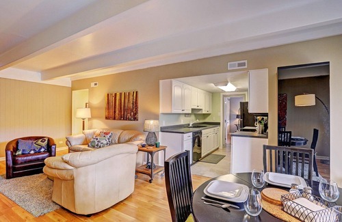 Warrior's Mark Condo | Free SkyCard Act-Remodeled, Close to Town, Gas Fireplace-Ski/Racquet Club B106