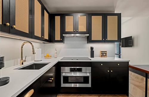 Bowery Condo | Freeman 802 by Rove | 1BRCondo w/Shared Amenities