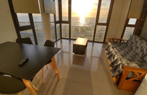 Mar del Plata Apartment | Frente al mar charlone