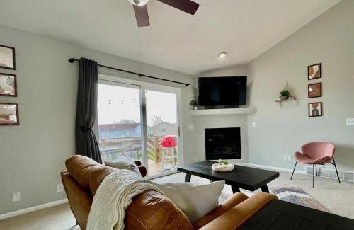 Omaha House | Fresh West Omaha Home For Your Entire Group