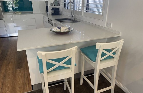 Freshwater Apartment | Freshie Hideaway - Oasis by the beach