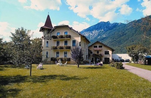 Bad Reichenhall Apartment | Friendly vacation apartment type B, 40sqm, south-facing balcony