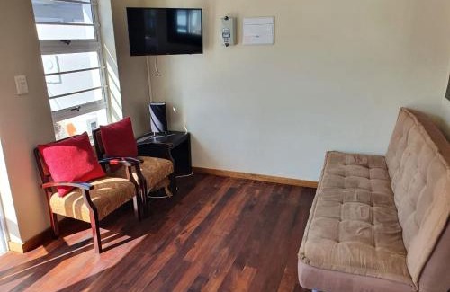 Knysna Central Apartment | Friendz Self Catering Guesthouse