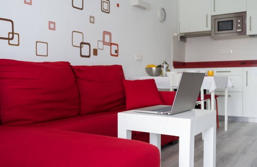 Playa del Aguila Apartment | FRONTLINE WITH GARDEN