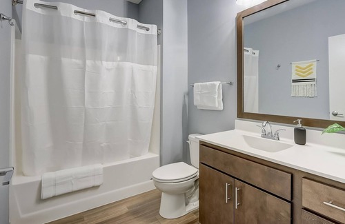 Powderhorn Apartment | Frontdesk | Studio Apt close to Boom Island Park