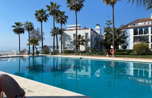 Bahia de Casares Apartment | Frontline Beach Apartment, La Perla de la Bahia, Bahia de Casares - Estepona