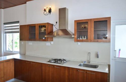 Hatton House | Fruit Hill Villa