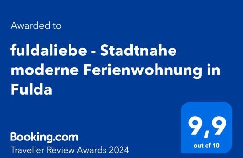 Fulda Apartment | fuldaliebe - Helle Ferienwohnung mit Küche, Parkplatz, WLAN, Self Check-in