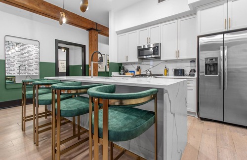 Arts/Warehouse District Hotel | Full of Character with so Many Amenities!