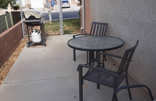 La Verkin House | Fully Furnished 2 Bed, 2 Bath in Prime Location for Zion NP