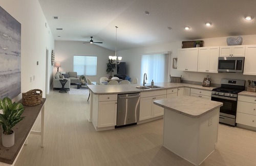 Lake County House | Fully furnished 2br, 2ba Patio Villa with golf cart and high speed internet.