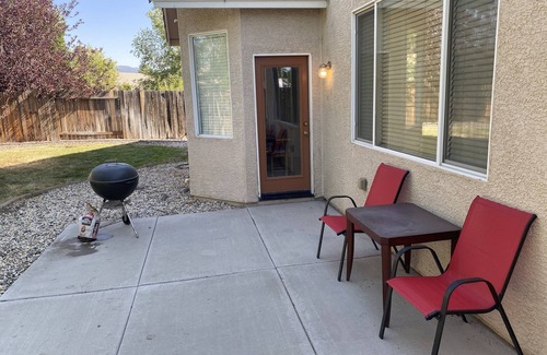 Reno/Tahoe Airport House | Fully-furnished home with private back yard in quiet, safe suburban neighborhood