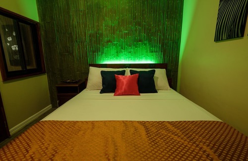 Mactan Export Processing Zone Condo | Fully furnished loft condo w/ 2BR near airport