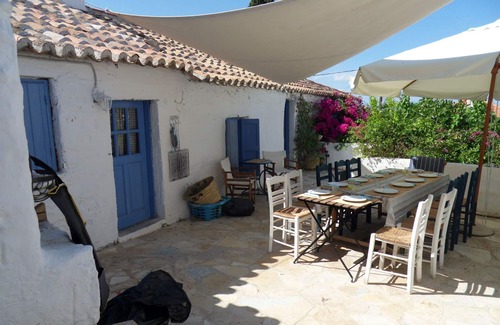 Livadi House | FULLY RESTORED CHARMING HOUSE