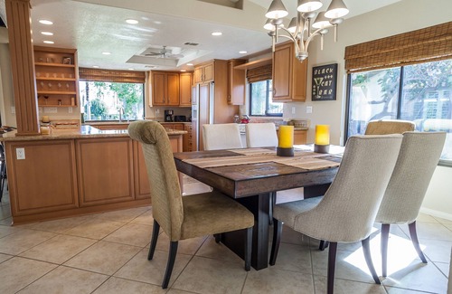 Palm Desert House | Fully Remodeled and Open Floorplan in Monterey Country Club