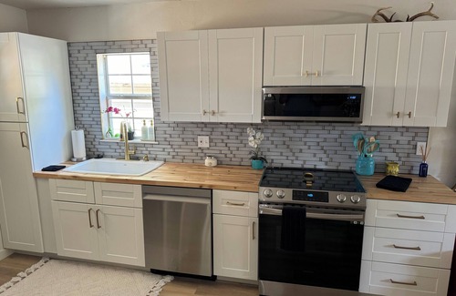 Norman House | Fully remodeled charming home right off Main is the Perfect walkable location!