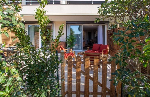 Cote d'Azur- French Riviera Apartment | Fully restored garden apartment