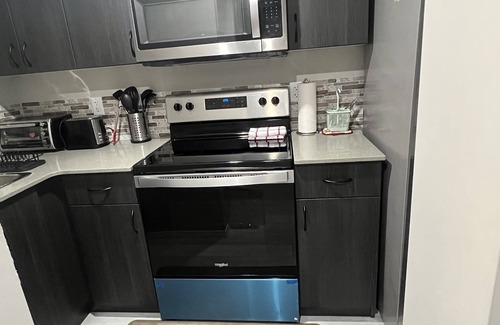 West Edmonton Cabin | Fully Separate and Private 1Bed 1Bath Guest Legal Suite