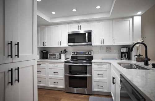 Cocoa Beach Condo | Fully Updated, Ground Floor Luxury Condo, Great Ocean View - Unit 49
