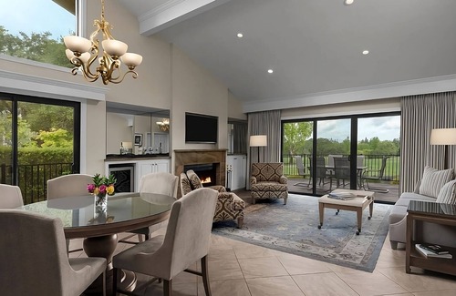 Napa Hotel | Fun Days Ahead! 3 Family-friendly Suites w/Kitchen, Onsite Golf Course!