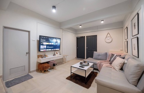 Chom Phon House | Funnd 1 subway Chatuchak market WiFi in marvelous Krung Thep Maha Nakhon