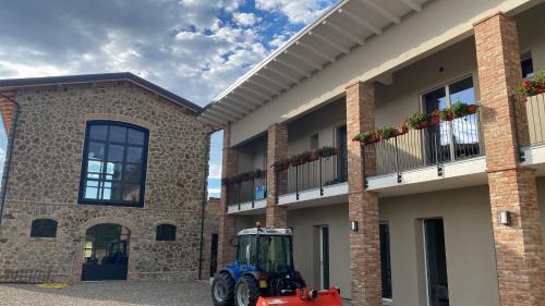 Pineto House | Fuoridicampo rossa