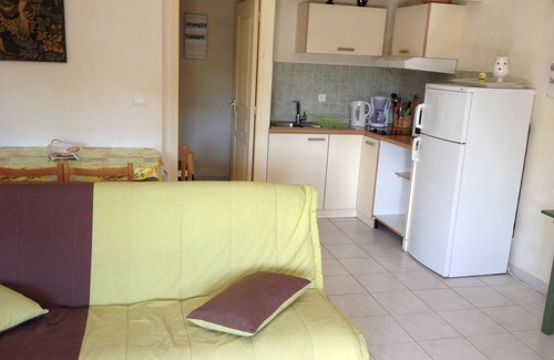 Les Quatre-Routes-du-Lot Cottage | furnished accommodation in the town of Quatre Routes du Lot