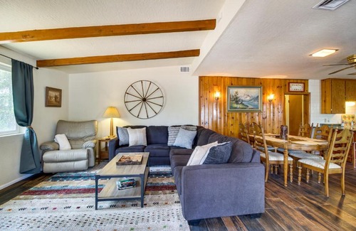 Pinetop-Lakeside House | Furnished Porch and Gas Grill Lakeside Cottage Stay