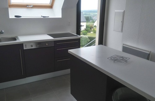 Yffiniac Apartment | furnished with exceptional sea view