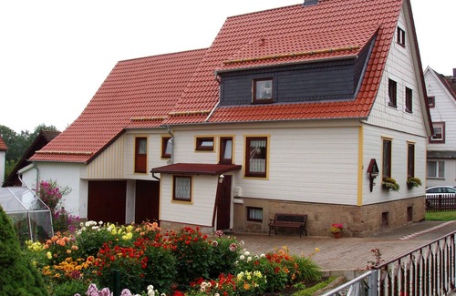 Mandelholz Apartment | FW 1 - Ferienwohnungen Rießling