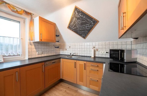 Pleystein Apartment | FW-Fahrenberg | 65qm große, 4-Sterne FeWo mit eigenem Zugang und Kaminofen