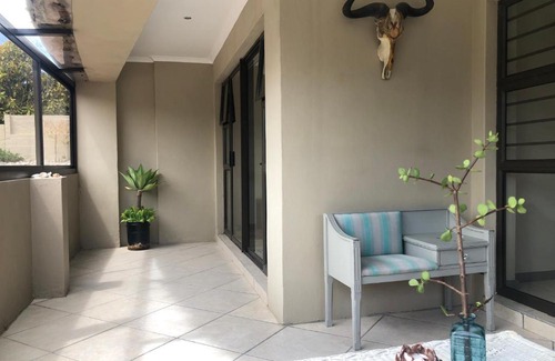 De Kelders Apartment | Fynbos Apartment at Whalecove