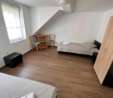 Neu Helfta House | Gästehaus EMELI
