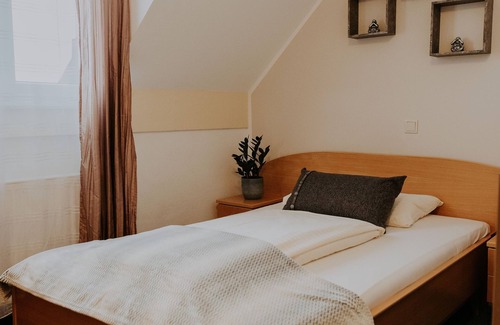 Abtissendorf House | Gästehaus Feldkirchen