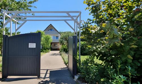 Oberrotweil Apartment | Gästehaus - Im Gärtle 2