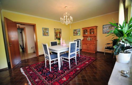 Rheineck Apartment | Gästehaus La Madonnina
