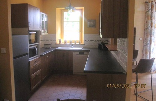 Saint-Sauveur-d'Emalleville House | Gîte l'orangerie du Château d'Emalleville