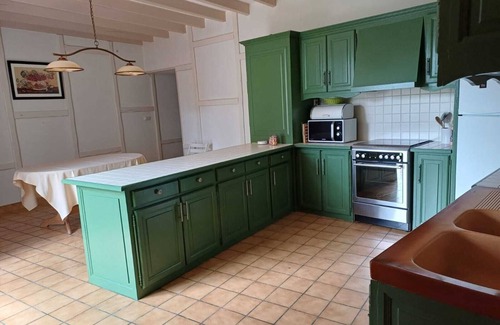 La Chapelle-Baton House | Gîte à la Campagne