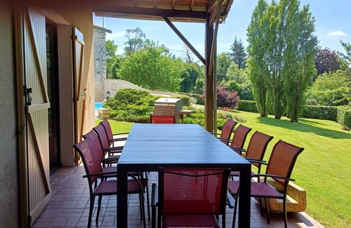 La Chapelle-Baton House | Gîte à la Campagne