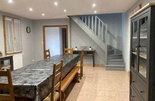 Change House | Gîte 3 étoiles près du Mans avec bain nordique, 12 pers, 5 chambres, proche circuit 24H et nature - FR-1-410-381