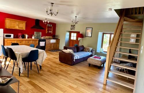 Neuville-au-Plain House | Gîte 5 personnes - Le Refuge des Parachutistes - en bordure du marais